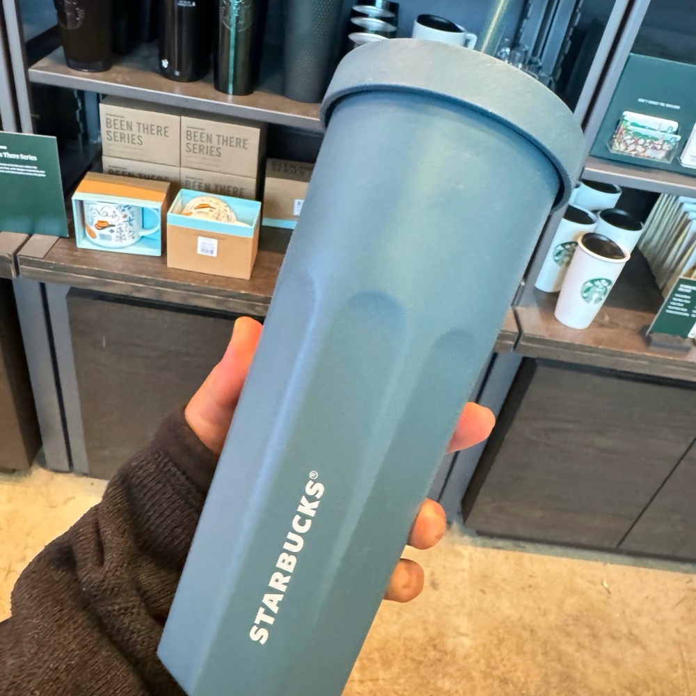 Starbucks Texa Navy Cold Cup Sustainable Collection